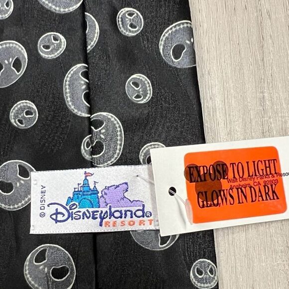 Set Vintage Nightmare Before Christmas collectible silk ties Glow in the dark - Picture 7 of 12